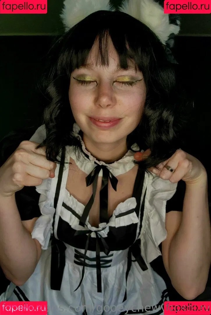 gooeychewycosplay Onlyfans Photo Gallery 