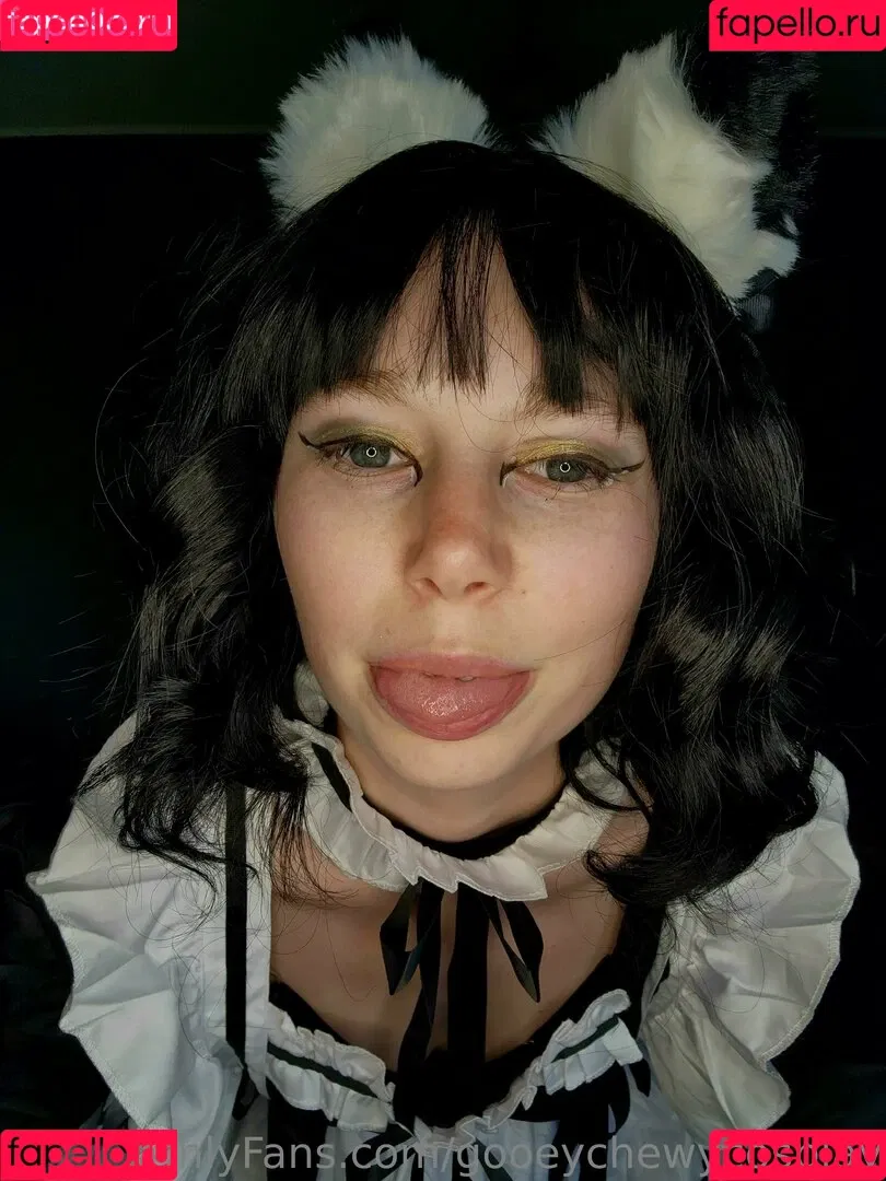 gooeychewycosplay Onlyfans Photo Gallery 