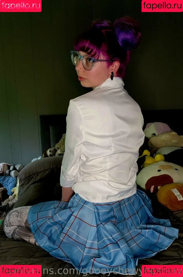 gooeychewycosplay Onlyfans Photo Gallery 