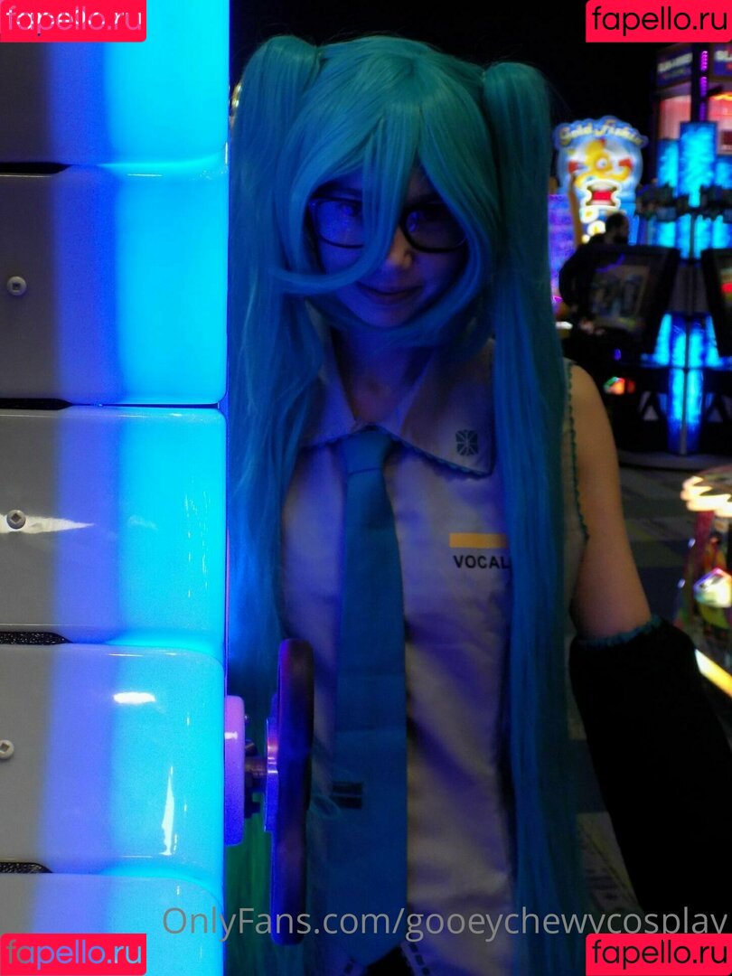 gooeychewycosplay Onlyfans Photo Gallery 