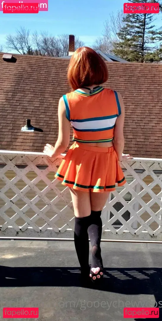 gooeychewycosplay Onlyfans Photo Gallery 