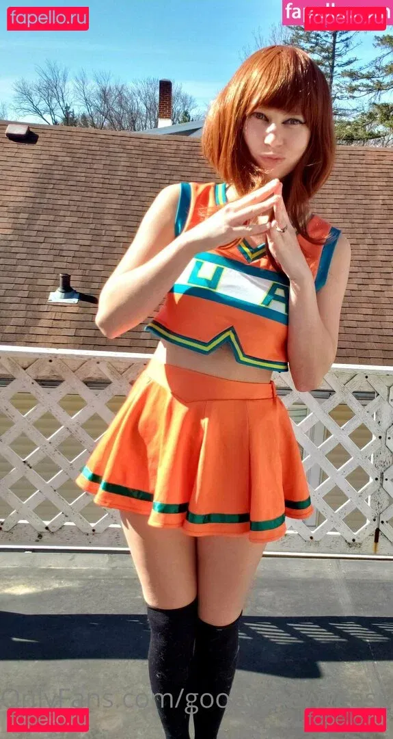 gooeychewycosplay Onlyfans Photo Gallery 