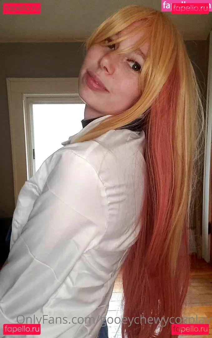 gooeychewycosplay Onlyfans Photo Gallery 