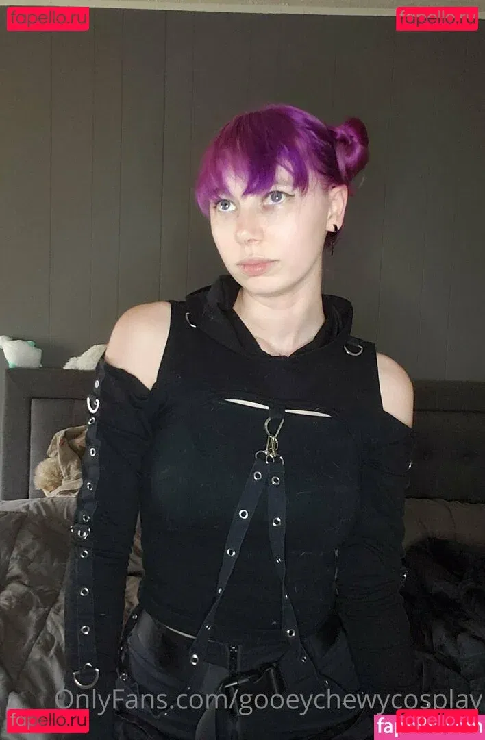 gooeychewycosplay Onlyfans Photo Gallery 