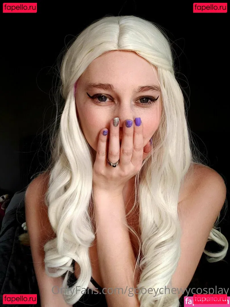 gooeychewycosplay Onlyfans Photo Gallery 