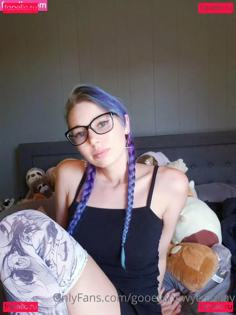 gooeychewycosplay Onlyfans Photo Gallery 