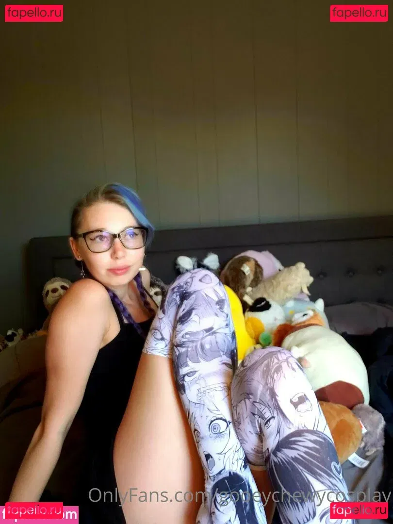 gooeychewycosplay Onlyfans Photo Gallery 