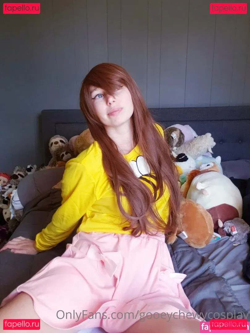 gooeychewycosplay Onlyfans Photo Gallery 