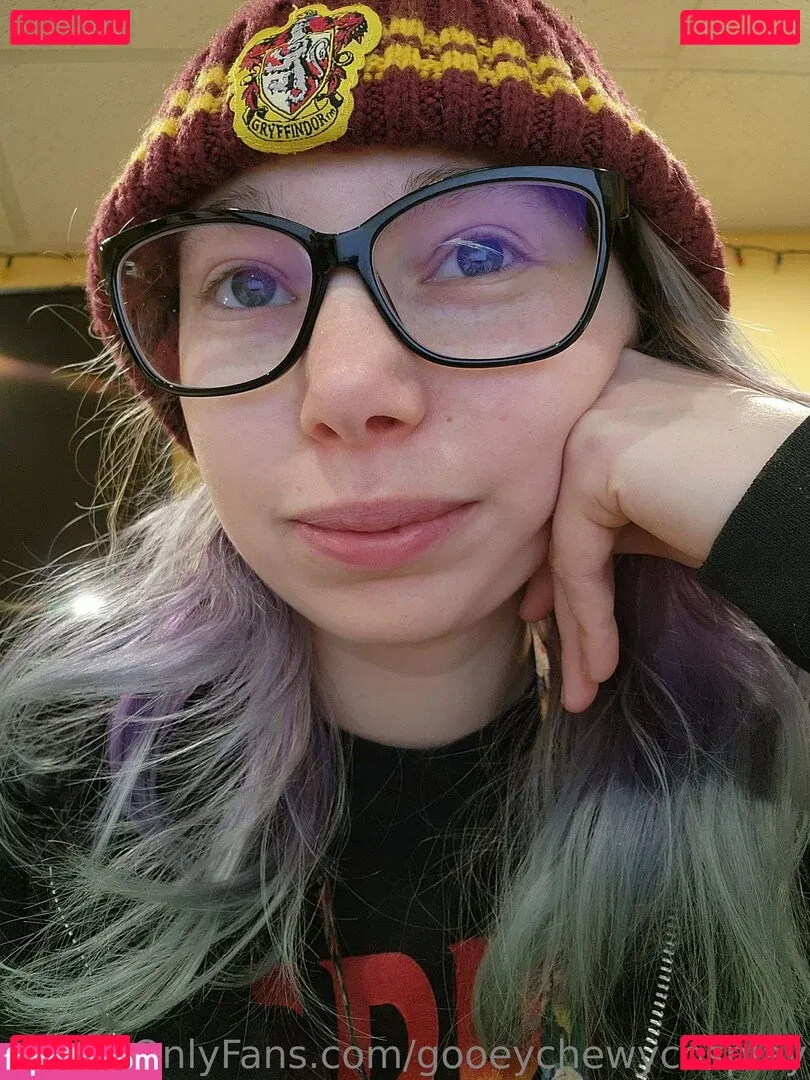 gooeychewycosplay Onlyfans Photo Gallery 