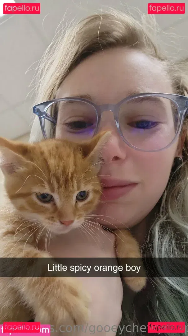 gooeychewycosplay Onlyfans Photo Gallery 