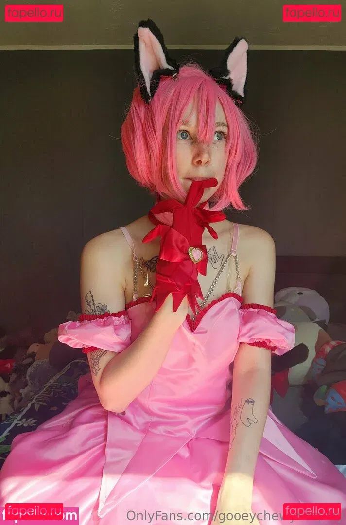 gooeychewycosplay Onlyfans Photo Gallery 