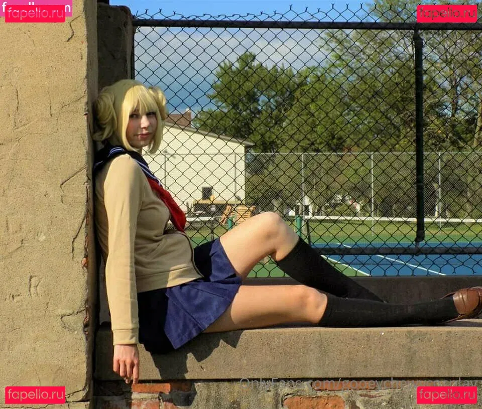 gooeychewycosplay Onlyfans Photo Gallery 