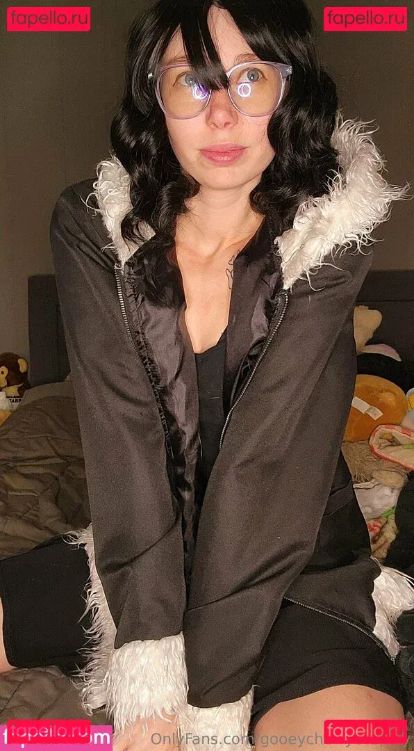 gooeychewycosplay Onlyfans Photo Gallery 