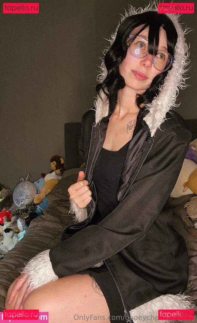 gooeychewycosplay Onlyfans Photo Gallery 