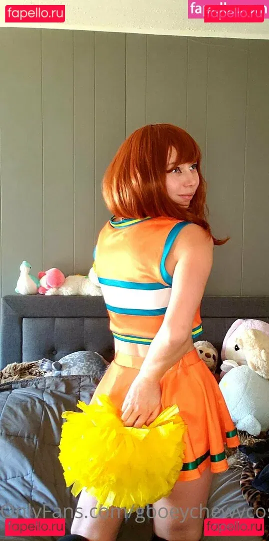 gooeychewycosplay Onlyfans Photo Gallery 