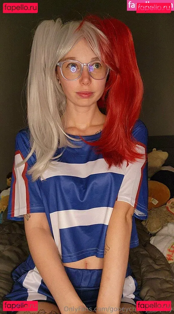 gooeychewycosplay Onlyfans Photo Gallery 