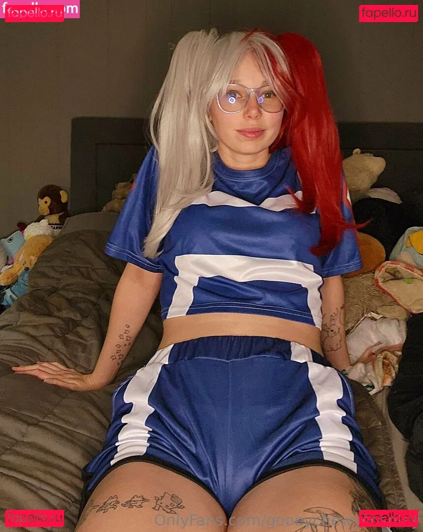 gooeychewycosplay Onlyfans Photo Gallery 