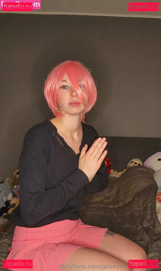 gooeychewycosplay Onlyfans Photo Gallery 