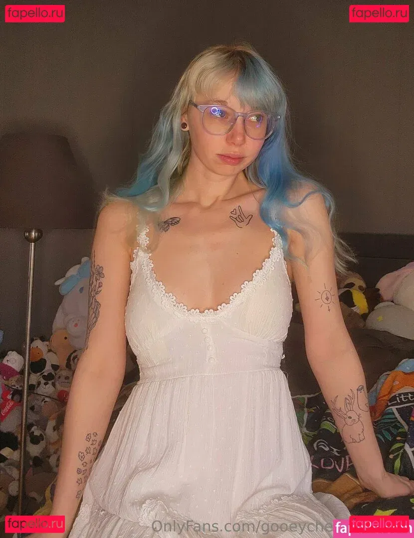 gooeychewycosplay Onlyfans Photo Gallery 