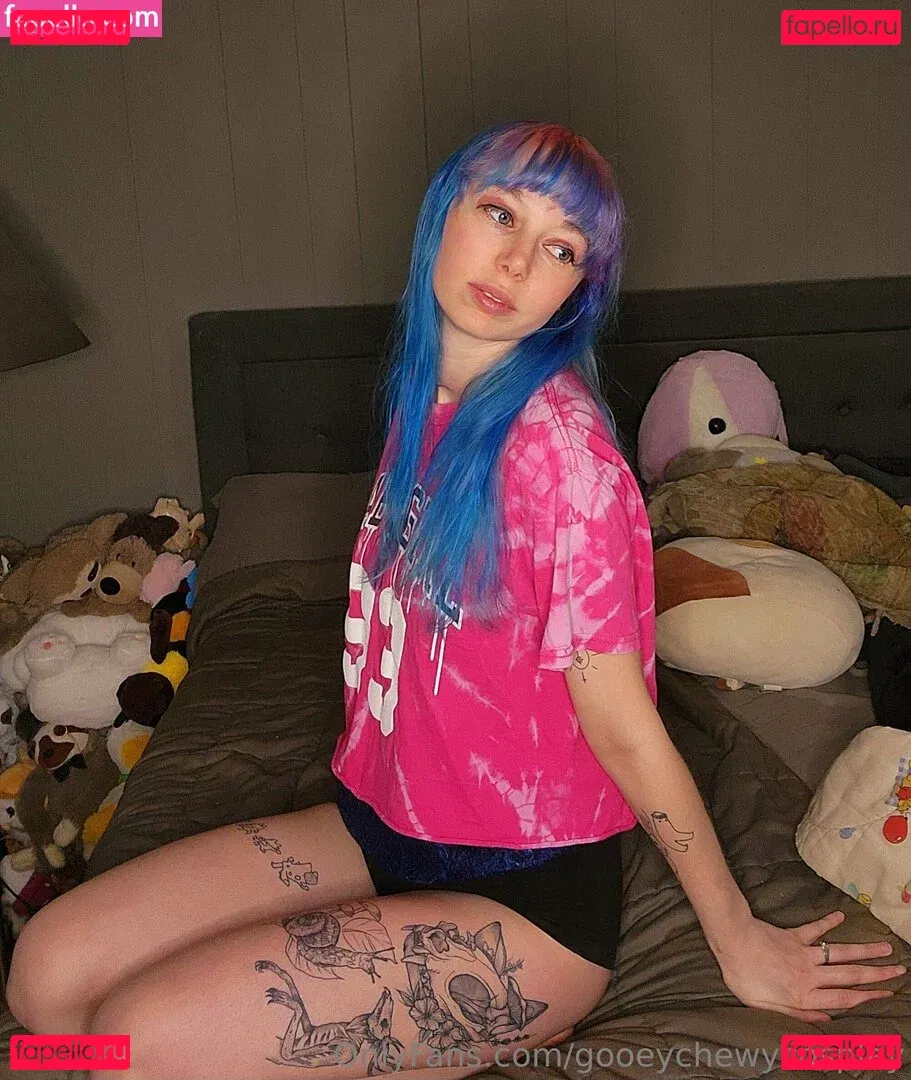 gooeychewycosplay Onlyfans Photo Gallery 