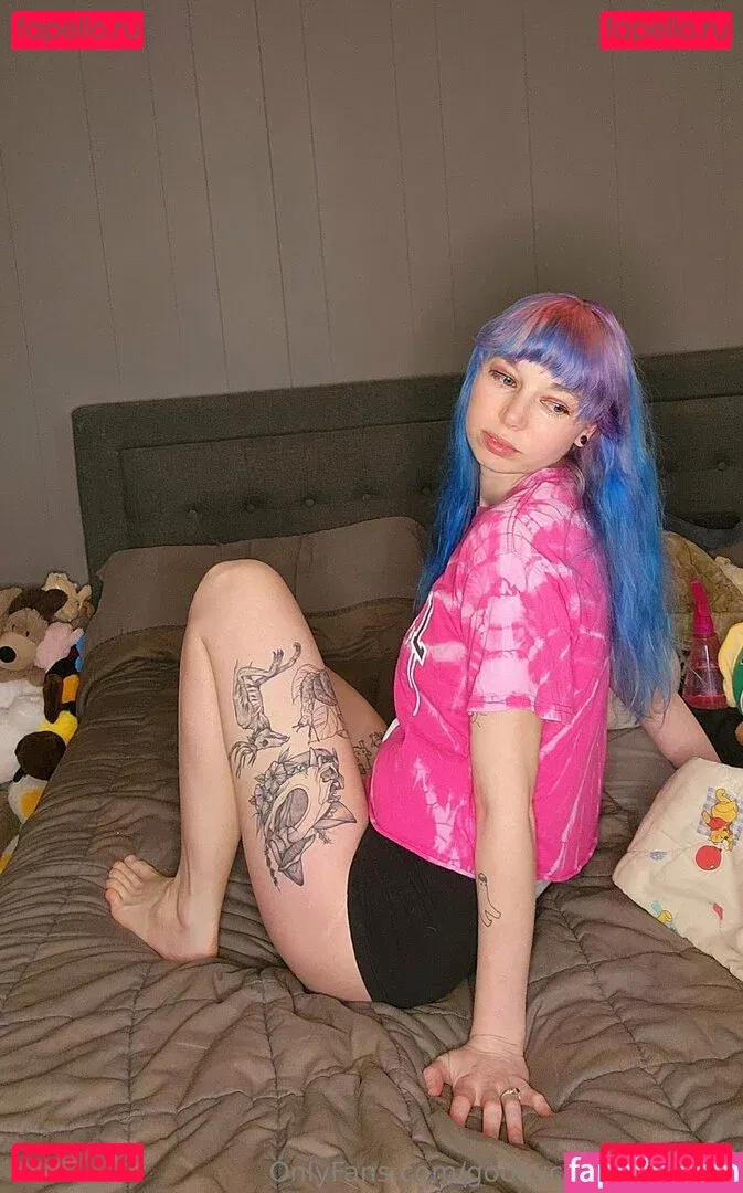 gooeychewycosplay Onlyfans Photo Gallery 