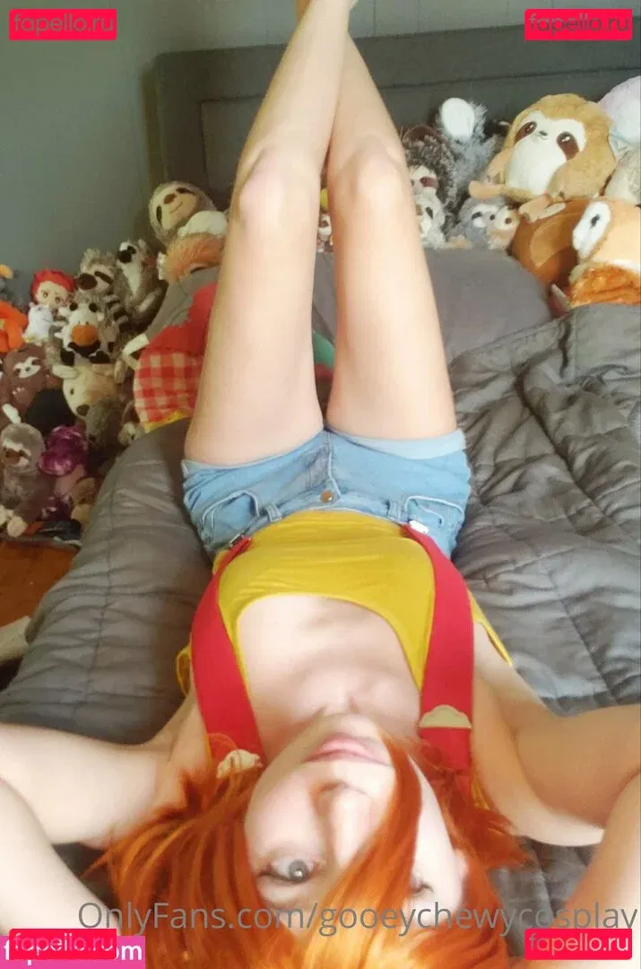 gooeychewycosplay Onlyfans Photo Gallery 