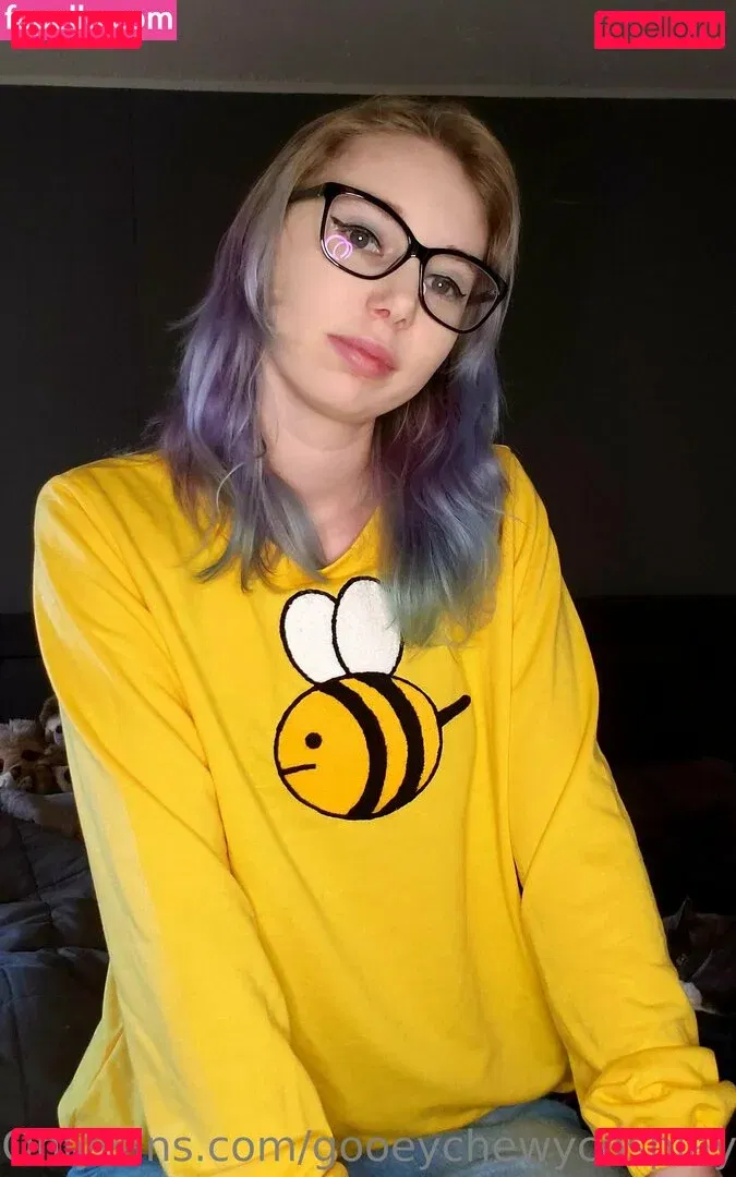 gooeychewycosplay Onlyfans Photo Gallery 