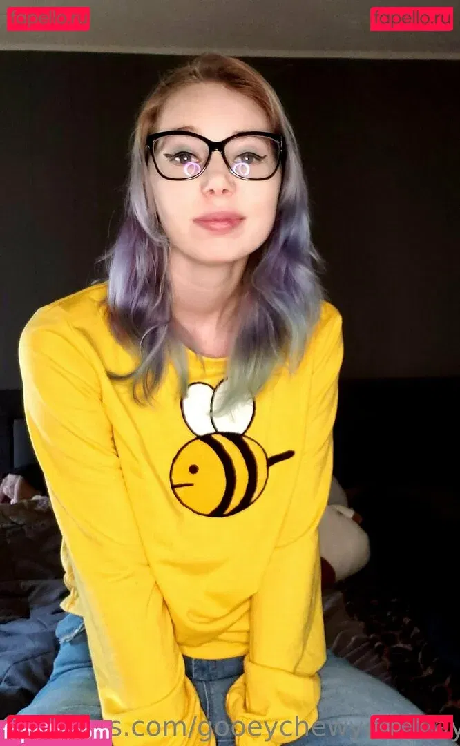 gooeychewycosplay Onlyfans Photo Gallery 