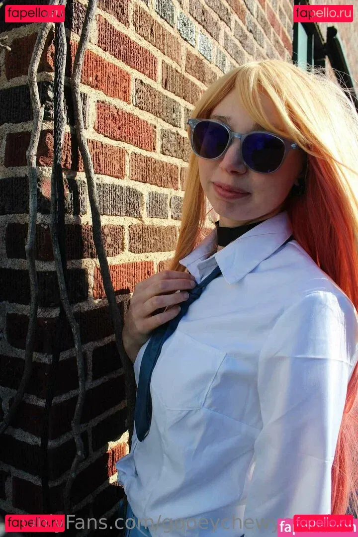 gooeychewycosplay Onlyfans Photo Gallery 