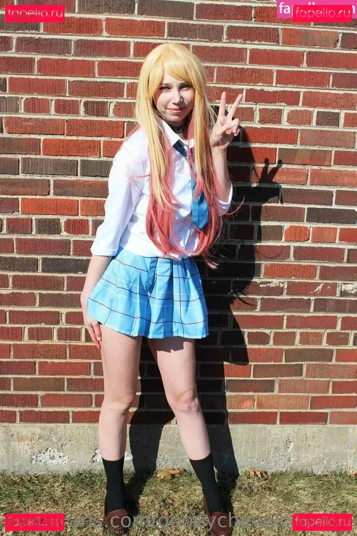 gooeychewycosplay Onlyfans Photo Gallery 