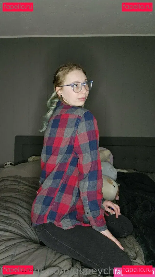 gooeychewycosplay Onlyfans Photo Gallery 