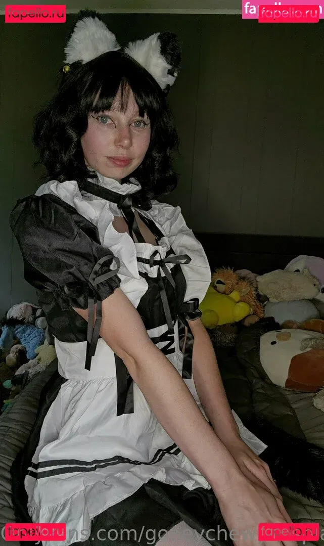 gooeychewycosplay Onlyfans Photo Gallery 