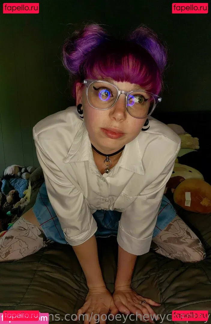 gooeychewycosplay Onlyfans Photo Gallery 