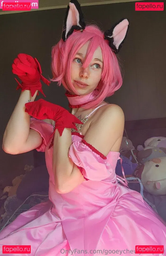 gooeychewycosplay Onlyfans Photo Gallery 