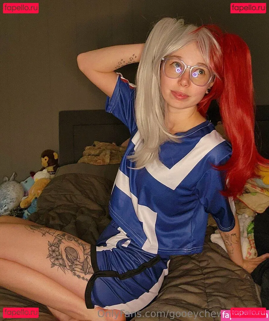 gooeychewycosplay Onlyfans Photo Gallery 