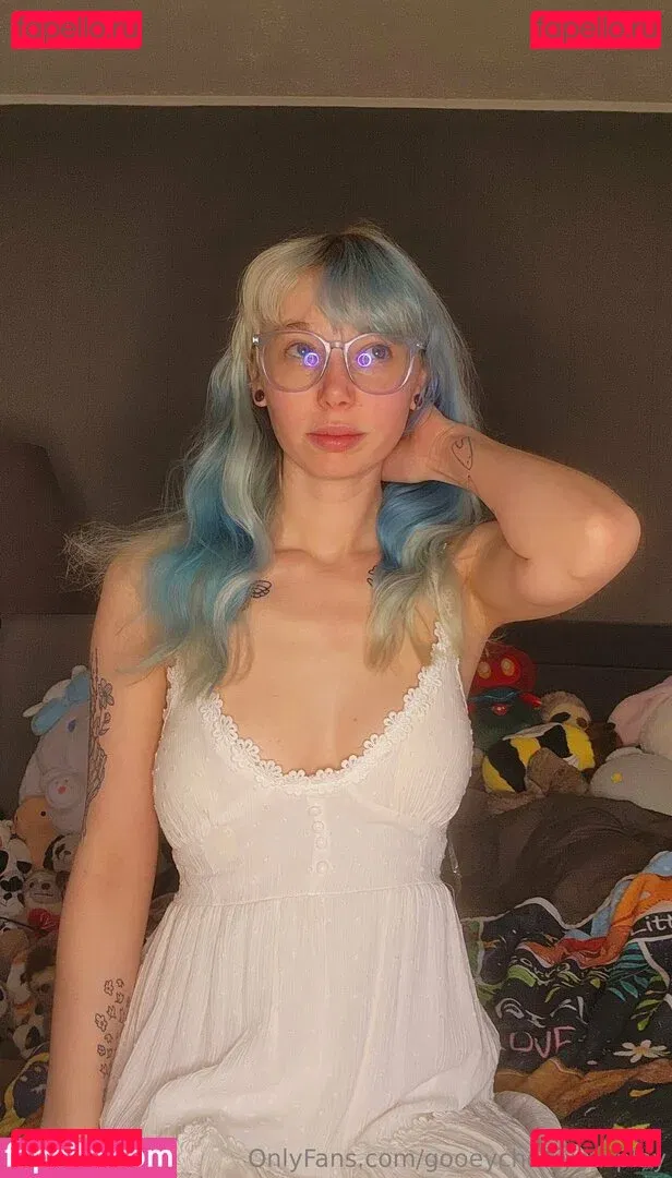 gooeychewycosplay Onlyfans Photo Gallery 