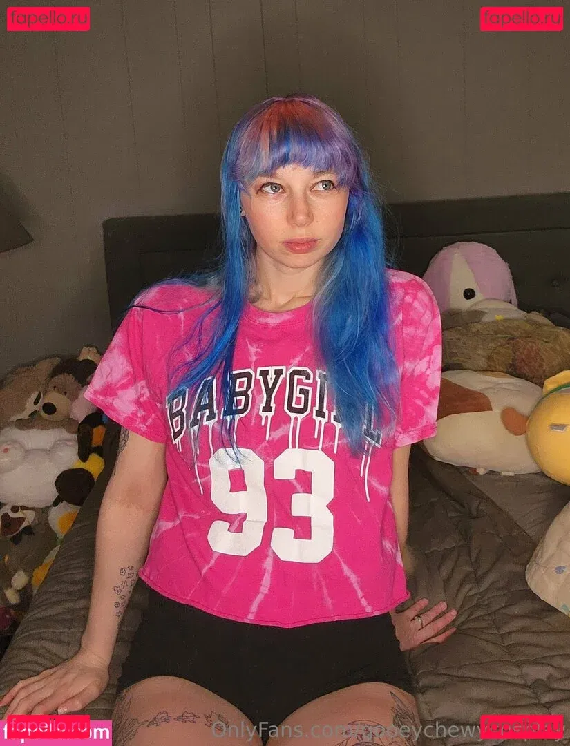 gooeychewycosplay Onlyfans Photo Gallery 