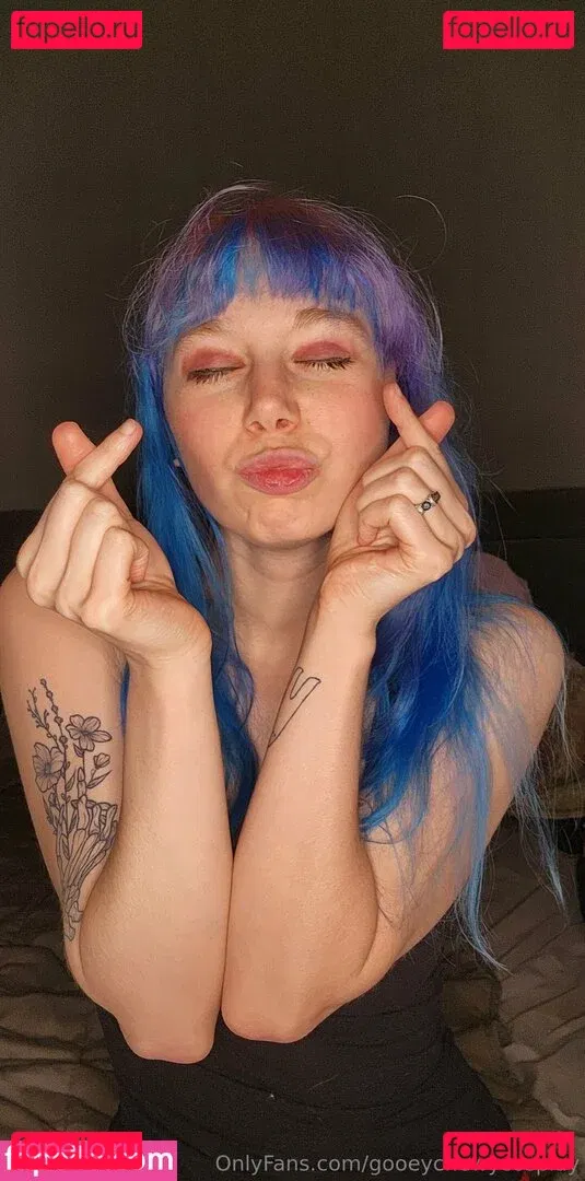 gooeychewycosplay Onlyfans Photo Gallery 