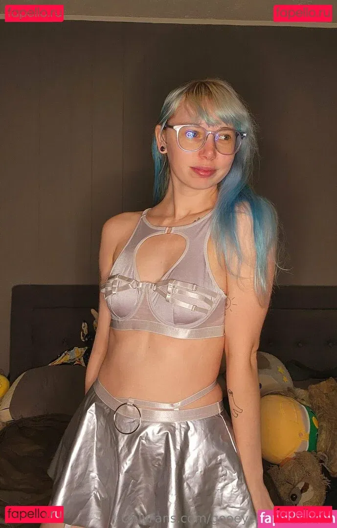 gooeychewycosplay Onlyfans Photo Gallery 