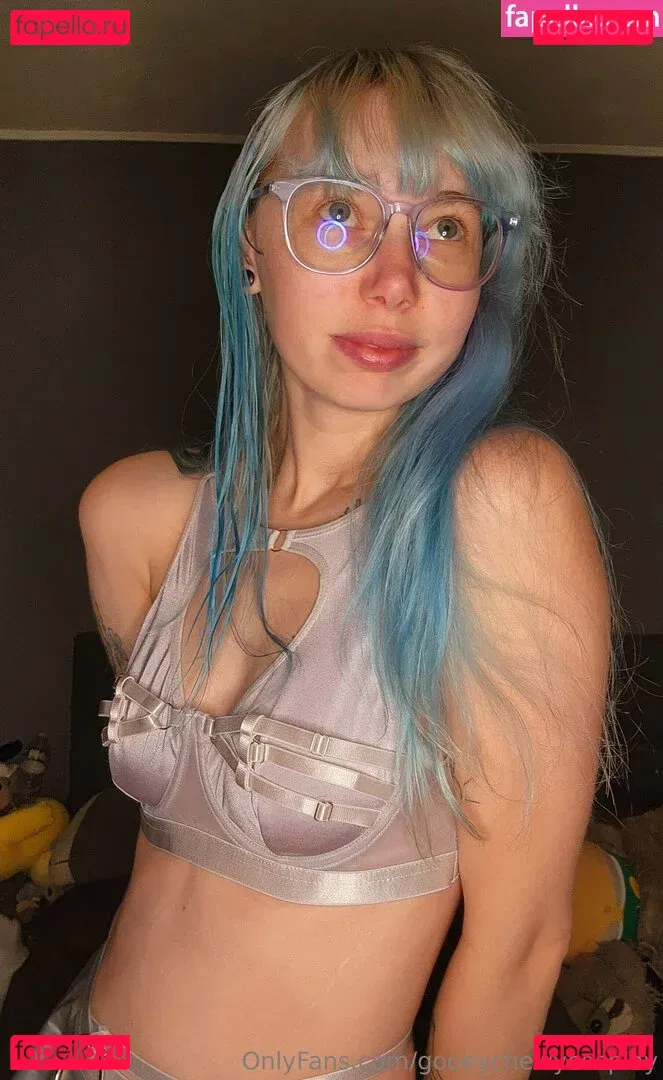 gooeychewycosplay Onlyfans Photo Gallery 