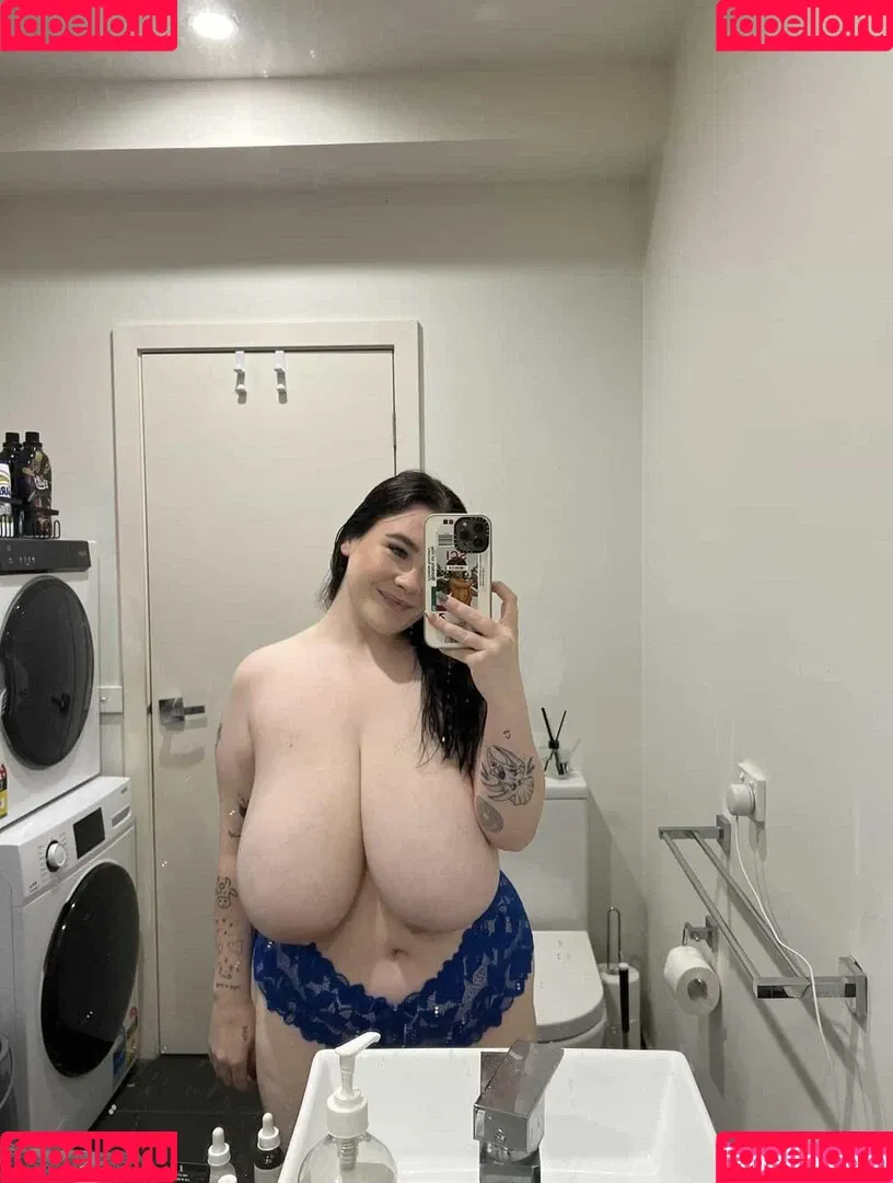 arifaith Onlyfans Photo Gallery 