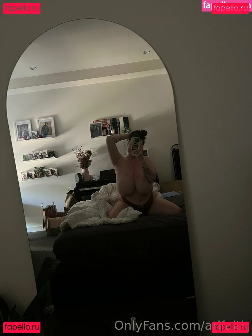 arifaith Onlyfans Photo Gallery 