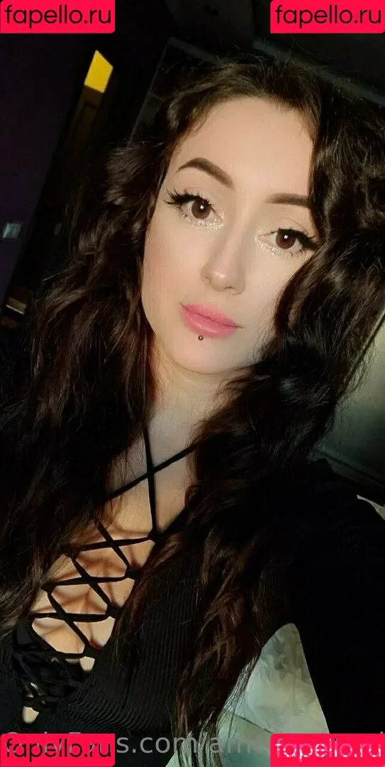 amelia_ameli Onlyfans Photo Gallery 