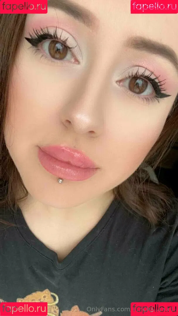 amelia_ameli Onlyfans Photo Gallery 