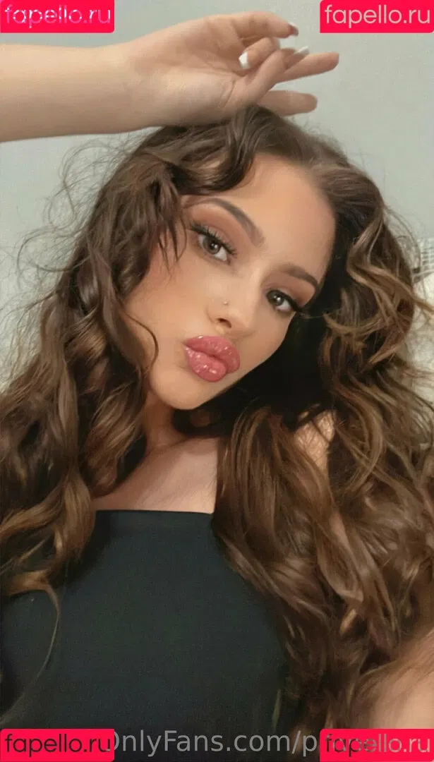 elenaprivates Onlyfans Photo Gallery 