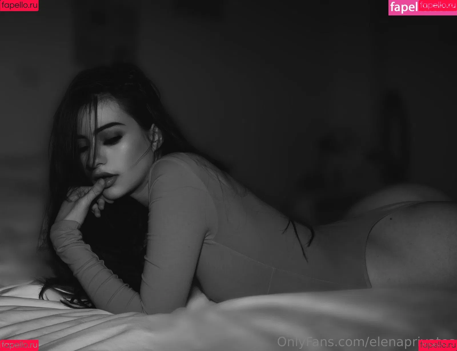 elenaprivates Onlyfans Photo Gallery 