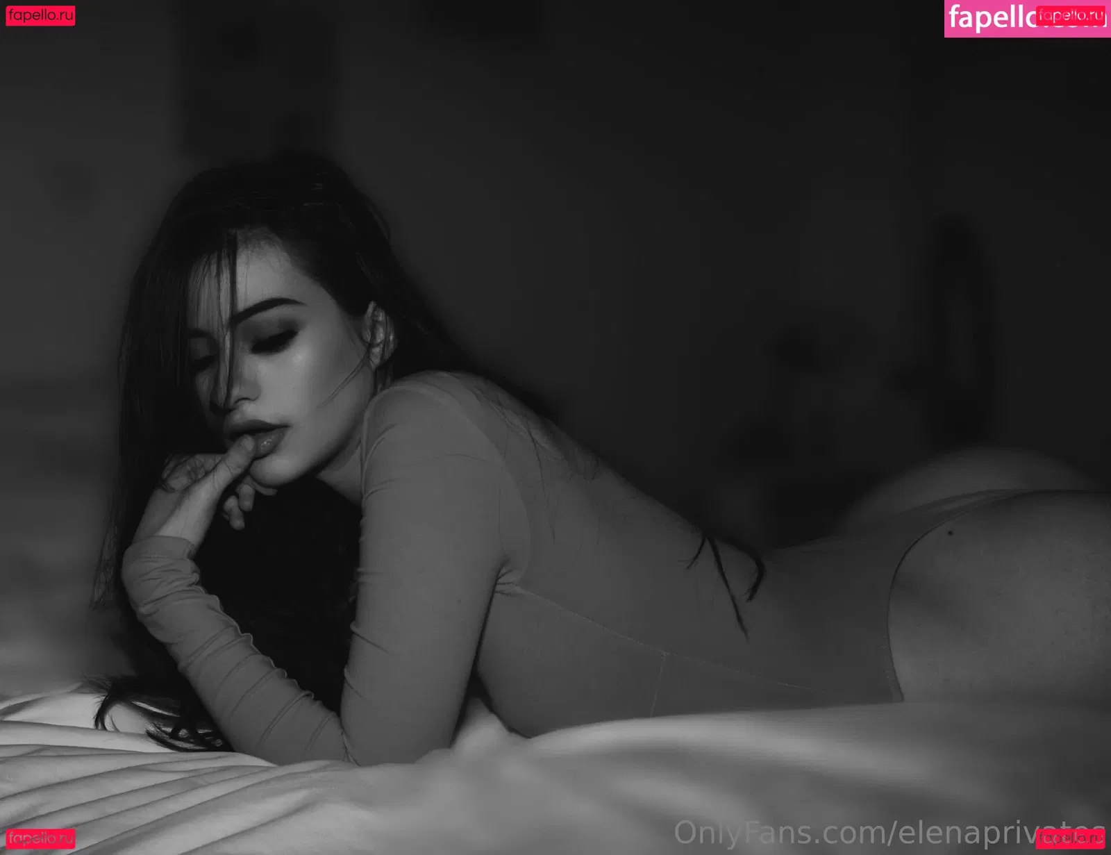 elenaprivates Onlyfans Photo Gallery 