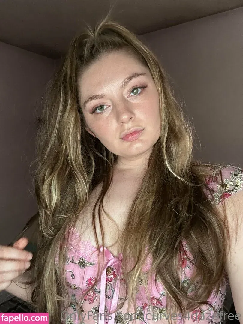 curves4dazefree Onlyfans Photo Gallery 