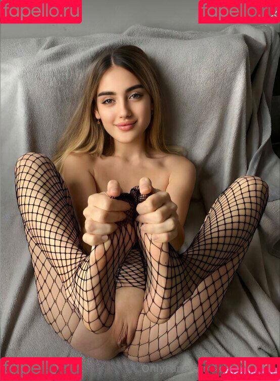 irinavolfree Onlyfans Photo Gallery 