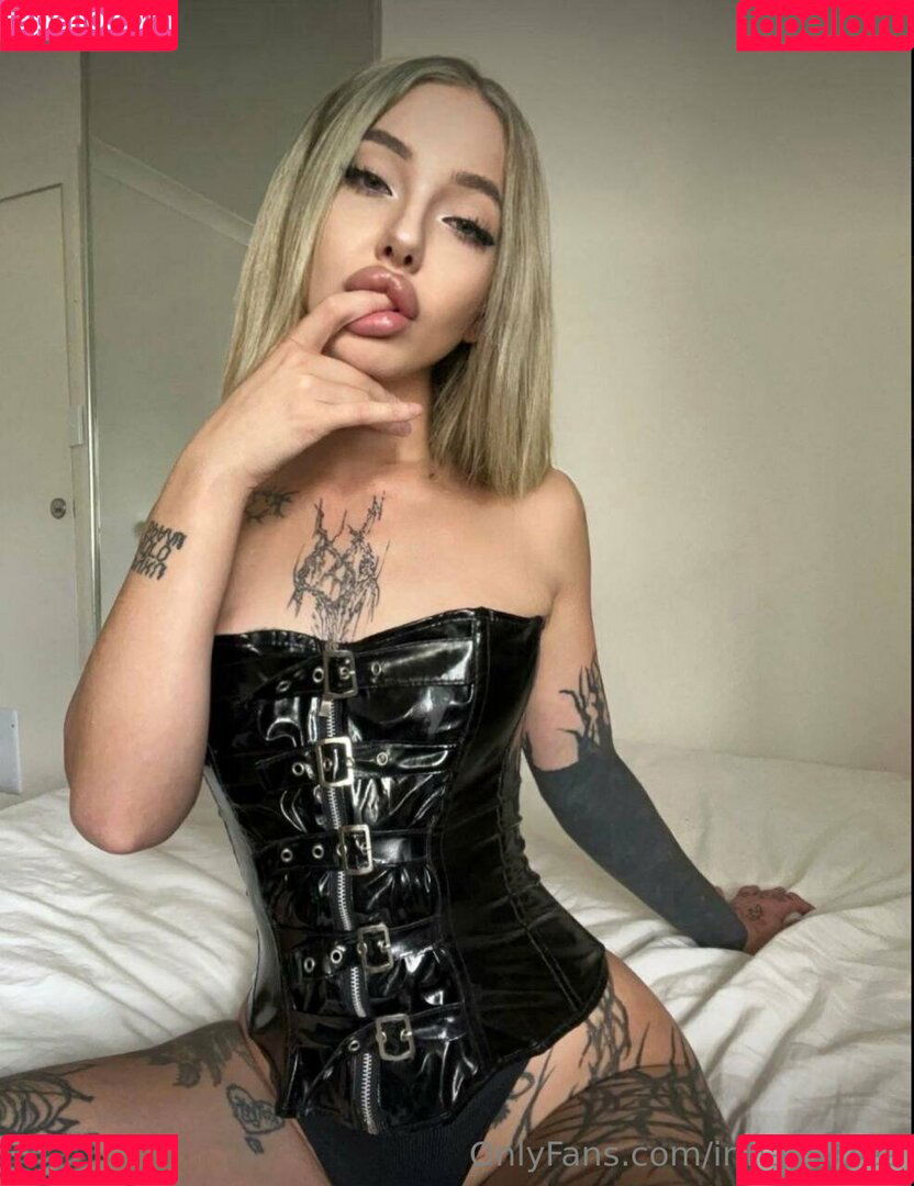 irinavolfree Onlyfans Photo Gallery 